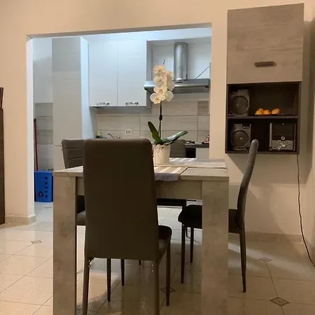 Malpensa Fiera House *
